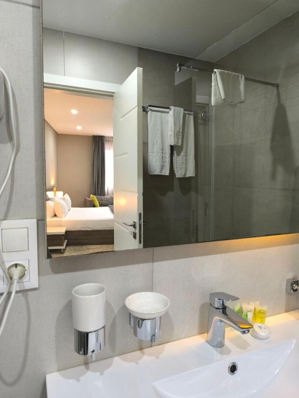 Polana Plaza Hotel Мапуту Экстерьер фото